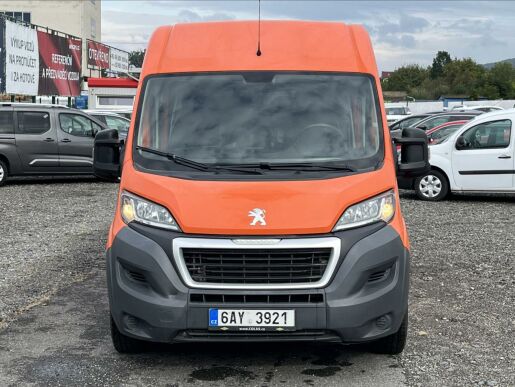 Peugeot Boxer 2,0 BlueHDi  L2H2 7 míst