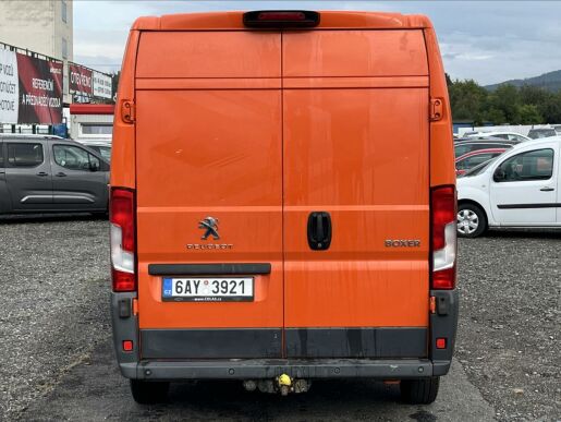 Peugeot Boxer 2,0 BlueHDi  L2H2 7 míst