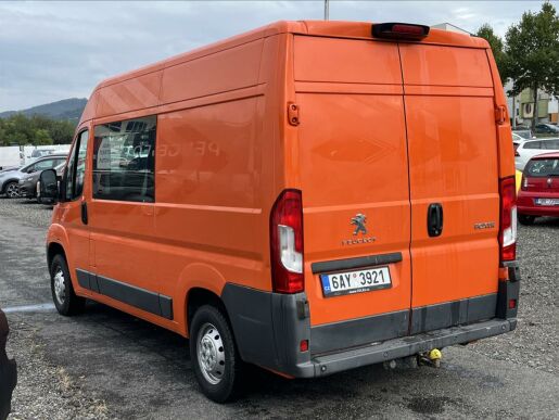 Peugeot Boxer 2,0 BlueHDi  L2H2 7 míst