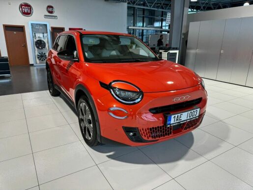 Fiat 600 La Prima 1.2 Turbo Hybrid 100k