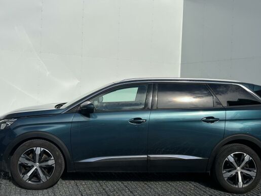 Peugeot 5008 ALLURE 1.6 BlueHDi 120k EAT6