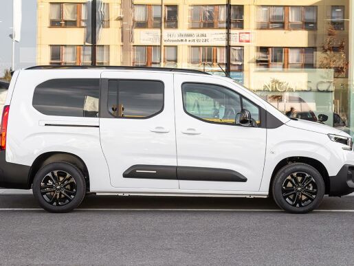 Citroën Berlingo osobní 1,5 PLUS 1,5 BlueHDi 130  XL