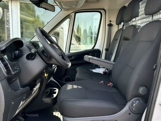 Fiat Ducato 2.2 M-Jet L4 Valník 180k