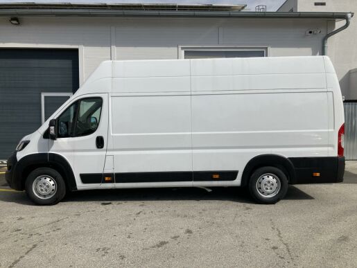 Peugeot Boxer 2,2 FURGON 4350 L4H3 BlueHDi 1