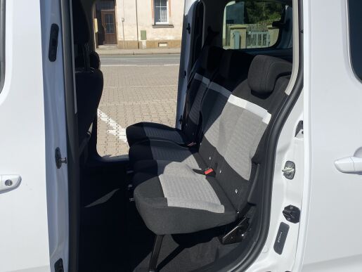 Citroën Berlingo osobní BERLINGO XL PLUS PROFI 1.2 PureTech 110 S&S MAN6