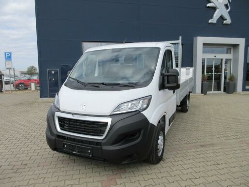 Peugeot Boxer Valník s hydraulickým čelem L3