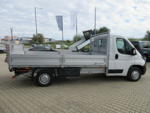 Peugeot Boxer Valník s hydraulickým čelem L3