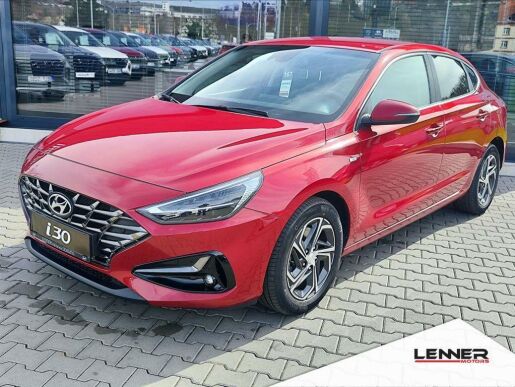 Hyundai i30 1.5 T-GDI/117kW Smart  FB MHEV