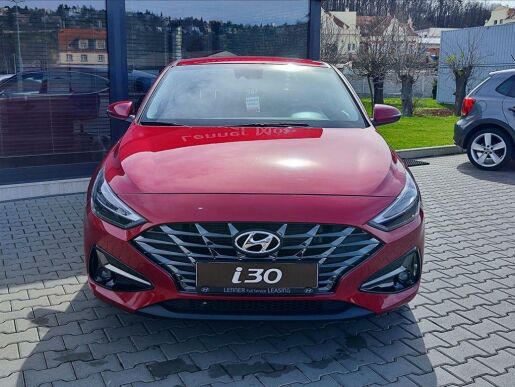 Hyundai i30 1.5 T-GDI/117kW Smart  FB MHEV