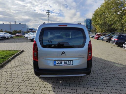 Citroën Berlingo osobní Long XTR 1.5 HDI AUT8 NOVÉ CZ