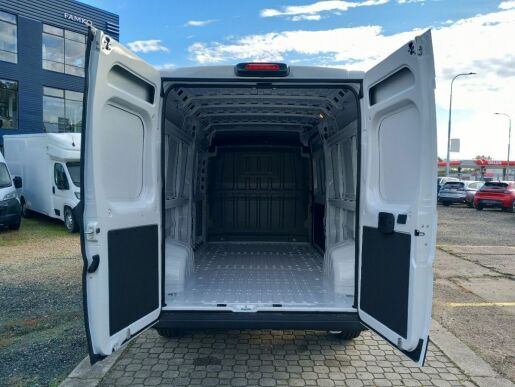 Peugeot Boxer Furgon 3500 L3H2 BlueHDi 140k