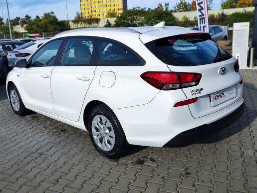 Hyundai i30 1.5i/81kW Start Plus