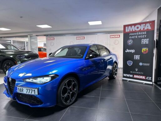 Alfa Romeo Giulia 2.2 JTDm 210k AT8 ZF Q4 4x4 Ve