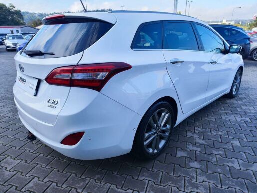 Hyundai i30 1.6 CRDi /100kW Week Premium