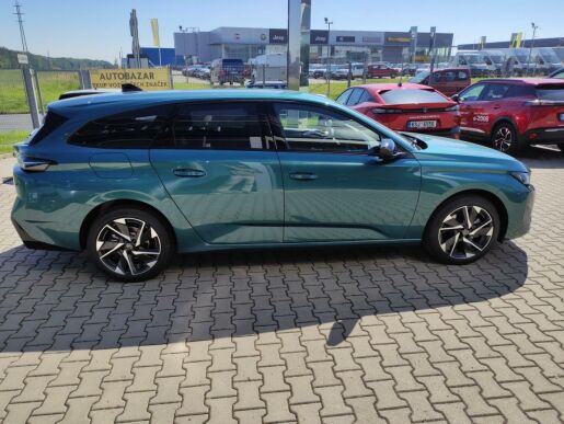 Peugeot 308 SW ALLURE 1.2 130k AUT8 NAVI