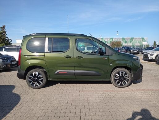 Citroën Berlingo osobní M MAX 1.5 Hdi 130k man. - zelená Sirkka