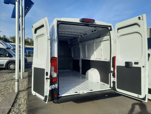 Peugeot Boxer Furgon 4350 L4H2 BlueHDi