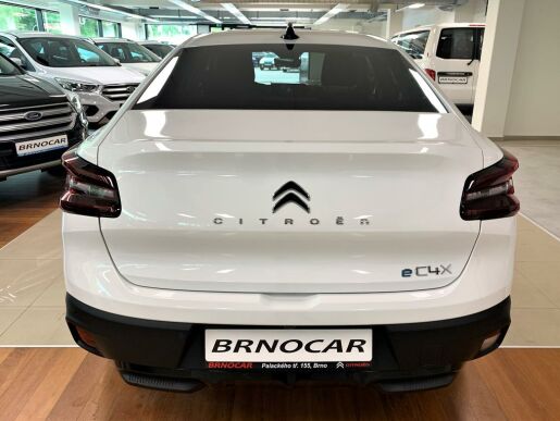 Citroën C4 X Elektro SHINE 100 kW/136k Aut.