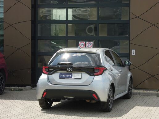 Toyota Yaris TECH STYLE 1,5i  92kW AT