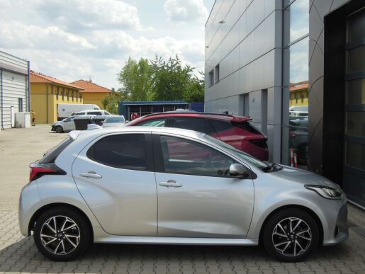 Toyota Yaris TECH STYLE 1,5i  92kW AT