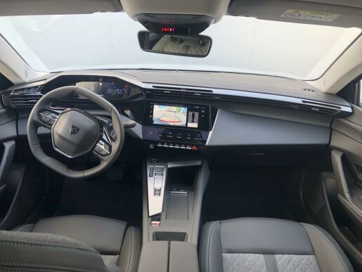 Peugeot 408 ALLURE Hybrid 136 e-DCS6