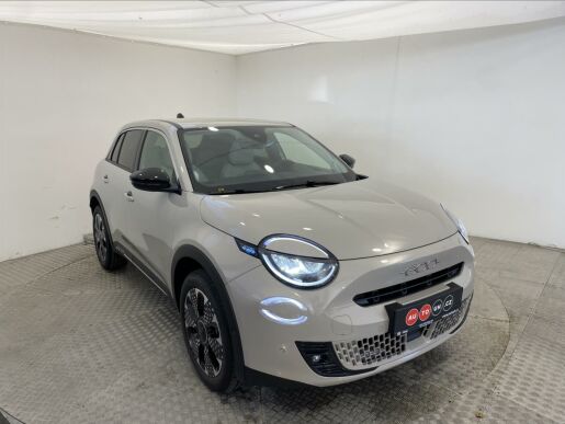 Fiat 600 1,2 La Prima Turbo Hybrid eDCT