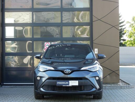 Toyota C-HR STYLE 1.8 HYBRID 122k