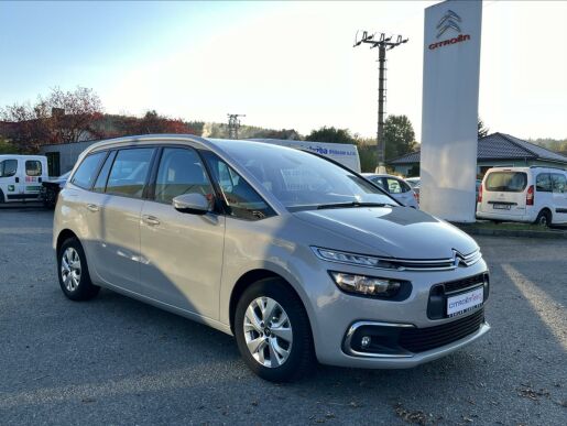 Citroën Grand C4 Picasso 1,2 PT 130k ZÁRUKA Po servise