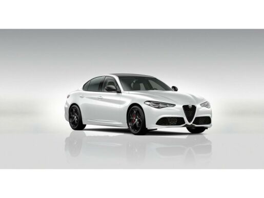 Alfa Romeo Giulia 2.0T 280k AT8 ZF Q4 4x4 Tribut