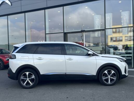 Peugeot 5008 1,5 BlueHDi  Allure Pack CZ