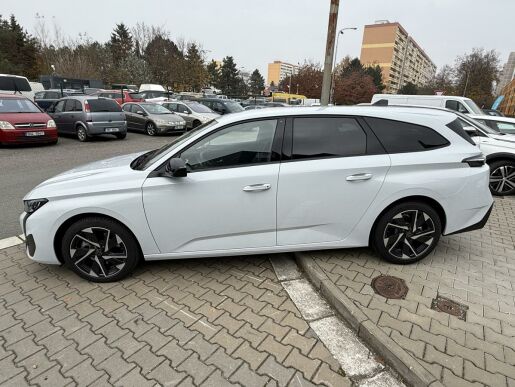 Peugeot 308 SW ALLURE - IHNED K ODBĚRU