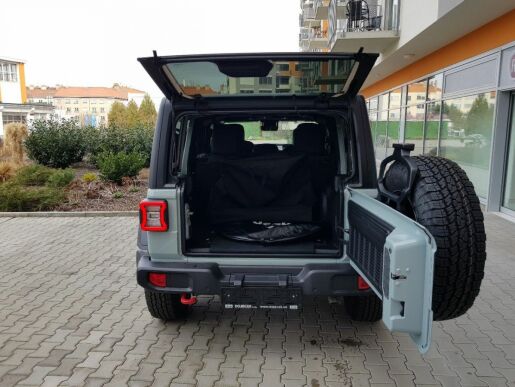 Jeep Wrangler Unlimited 2.0 GME 8.st. aut. R