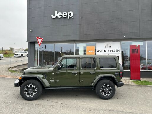 Jeep Wrangler 2.0T Sahara Unlimited