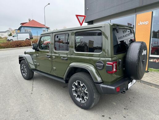 Jeep Wrangler 2.0T Sahara Unlimited