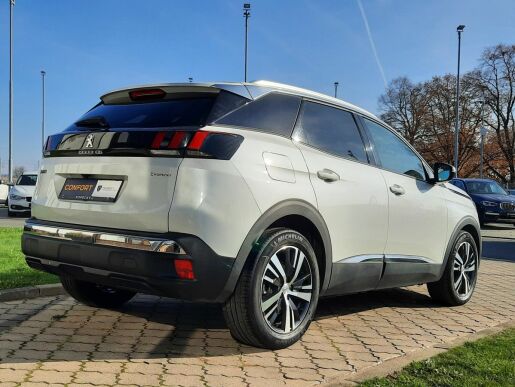 Peugeot 3008 ALLURE 1,5 BHDI 130k M6