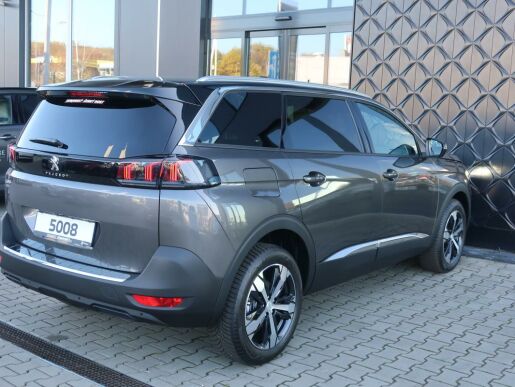 Peugeot 5008 Allure Pack 1.5HDi EAT8