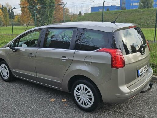 Peugeot 5008 ACTIVE 1.6VTi 122k