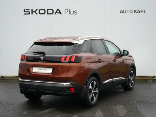 Peugeot 3008 1,5 BlueHDi 130  ALLURE-tažné