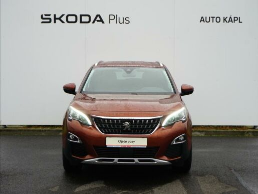 Peugeot 3008 1,5 BlueHDi 130  ALLURE-tažné