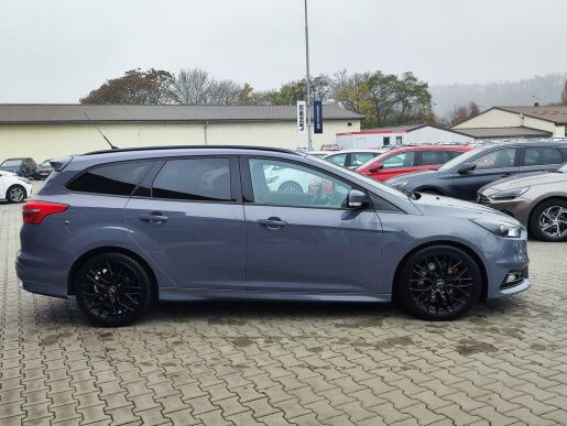 Ford Focus 2.0 TDCi/136kW ST kombi