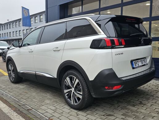 Peugeot 5008 Allure Pack 1.5 BlueHDi 130 MAN6