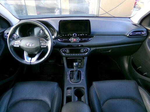 Hyundai i30 PREMIUM 1,5 117kW AT