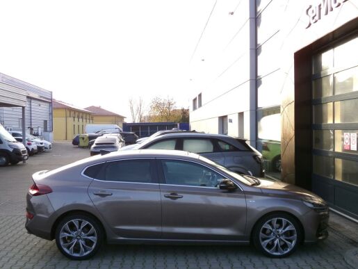 Hyundai i30 PREMIUM 1,5 117kW AT