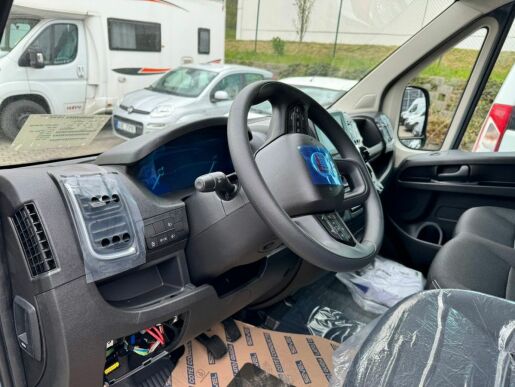 Fiat Ducato 2,2 MTJ 180k 35 L4H3 AUTOMAT 9