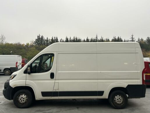 Peugeot Boxer Furgon ACTIVE 33 L2H2 130k MAN