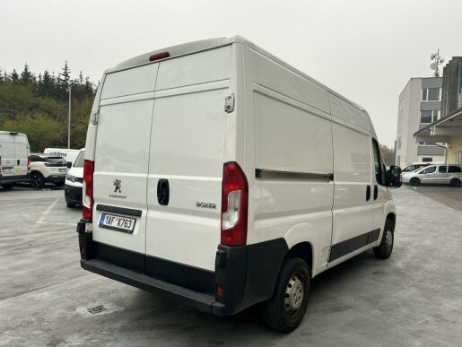 Peugeot Boxer Furgon ACTIVE 33 L2H2 130k MAN