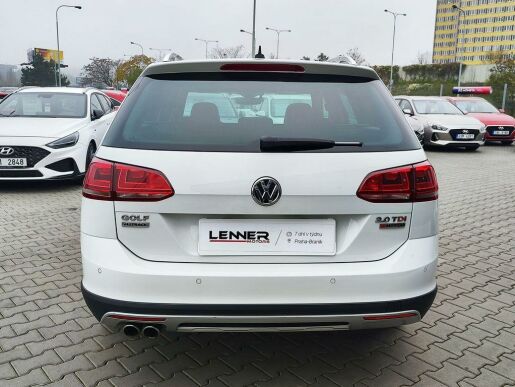 Volkswagen Golf 2.0 TDI/135kW Alltrack DSG 4x4