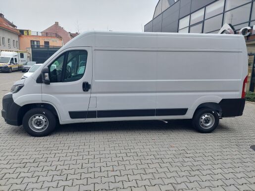 Citroën Jumper NOVÝ FURGON 35 L3H2 BlueHDi 140 S&S MAN6 -   ZÁRUKA 5 LET/200.000 KM                                                                    