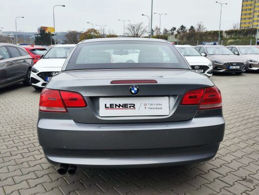 BMW Řada 3 3.0i/160kW 325i Cabrio