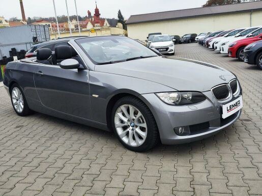 BMW Řada 3 3.0i/160kW 325i Cabrio